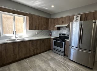 1705 Jane St Unit A, Toronto, ON M9N 2S3