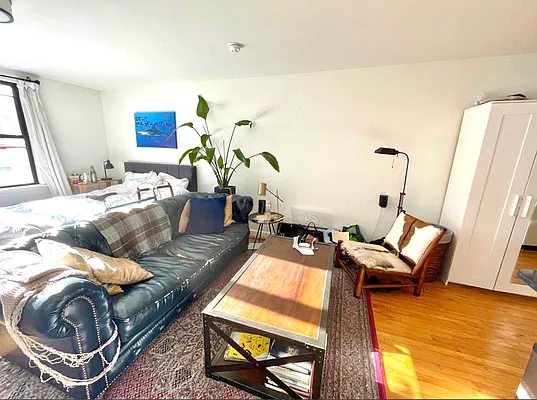 Rented by The Downtown LLC | media 18