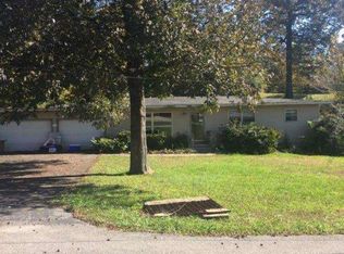513 Park Ln, Fultondale, AL 35068