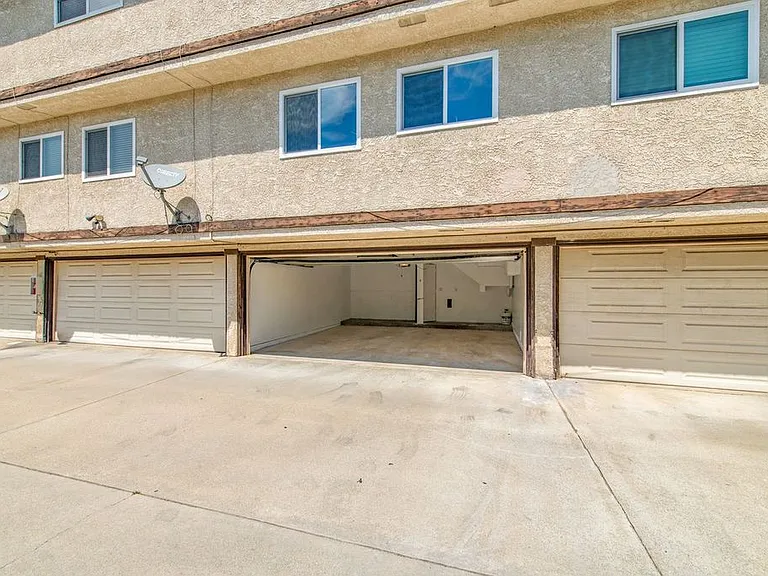 506 N Mar Vista Ave #5 — Photo 8