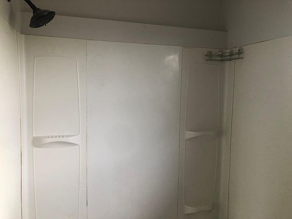 4th image of 7452 Noble St #7452
