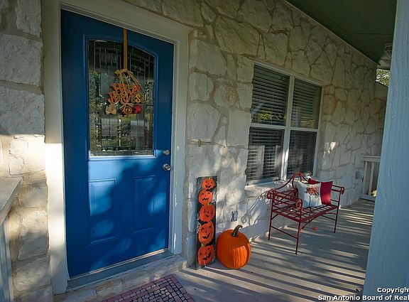 2nd image of 30560 Bulverde Hills Dr