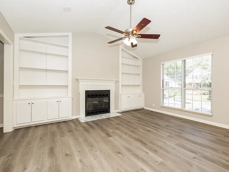 903 Retriever Pl — Photo 4