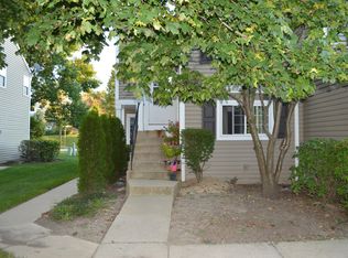 2123 Southwind Cir #3, Schaumburg, IL 60194