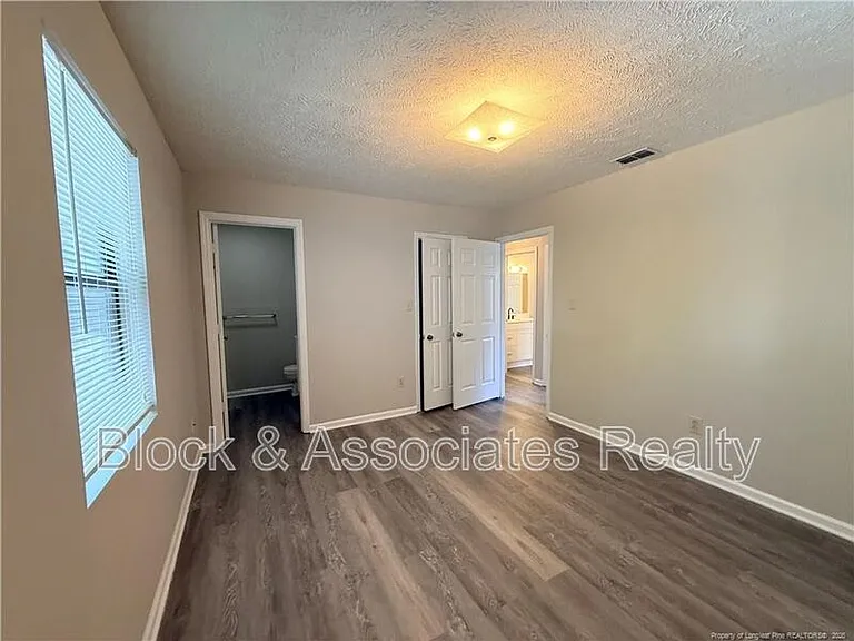 4075 Professional Dr — Photo 11