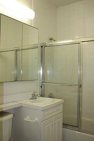 1st image of 107 E 63rd St APT 1A