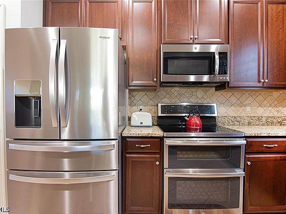 3rd image of 2637 Vareo Ct