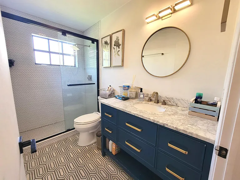 13465 Fountain View Blvd — Photo 29