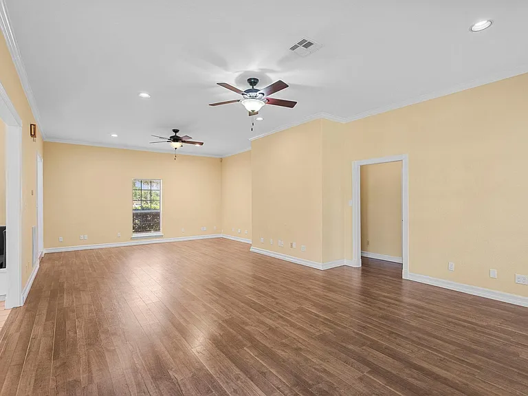 616 Westwood Cir — Photo 11