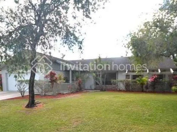 1901 Shower Tree Way, Wellington, FL 33414