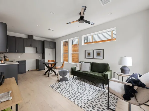 1709 Maple Ave #2A, Austin, TX 78702