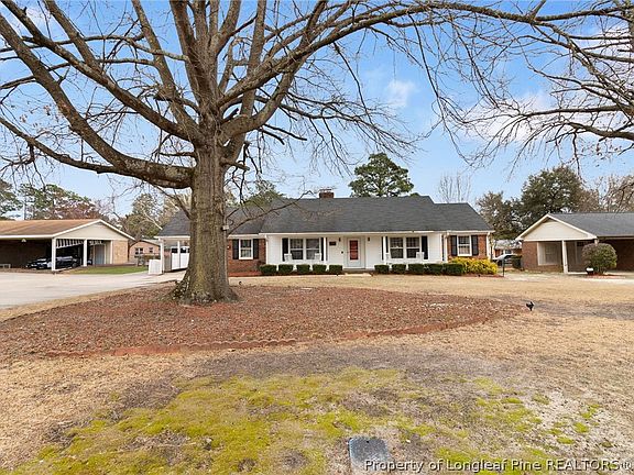 3rd image of 3601 Golfview Rd