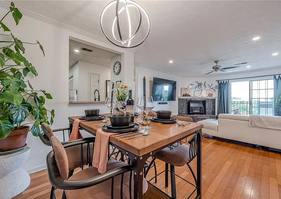 970 Sidney Marcus Blvd NE #2107