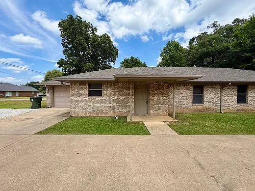 3629 McDonald Rd Photo 1
