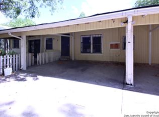 438 S San Ignacio Ave, San Antonio, TX 78237