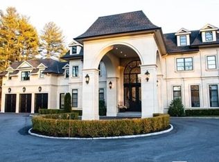 37 Sears Rd #3, Brookline, MA 02445