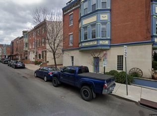 817 S 3rd St, Philadelphia, PA 19147