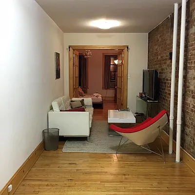 Rented by Ready Group | media 23