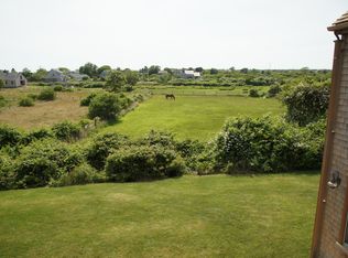 16 Meadow Ln, Nantucket, MA 02554