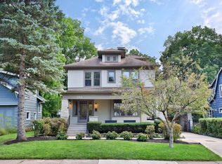 253 W Kenworth Rd, Columbus, OH 43214