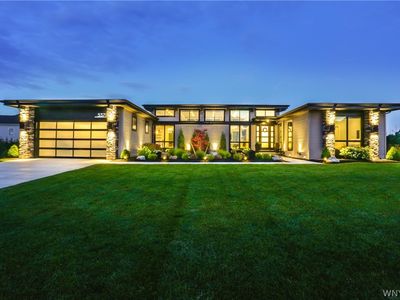 5379 Glenview Dr, Clarence, NY, 14031