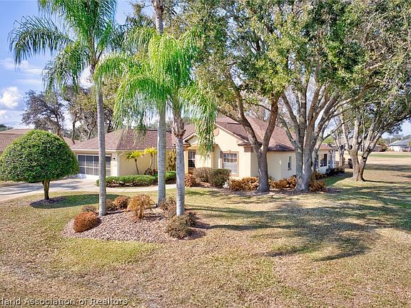 2nd image of 4453 Mendavia Dr