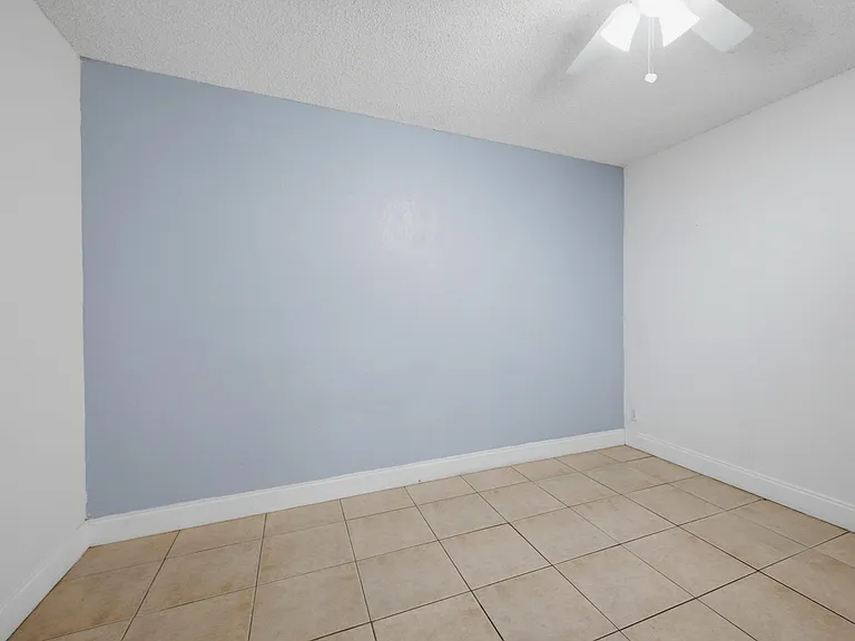 105 Woodland Rd — Photo 10