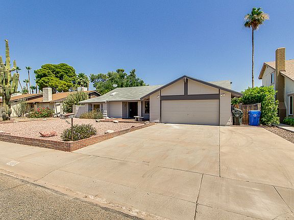2nd image of 2314 W Waltann Ln