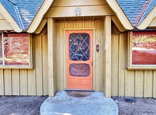 52143 Acorn Ln, Idyllwild, CA 92549