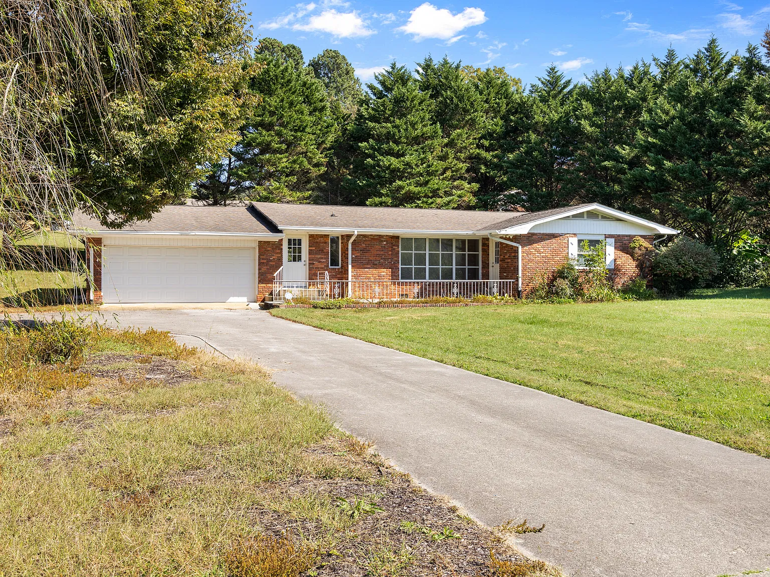 3 bed, 1984 sqft, $2,100 — Photo 4