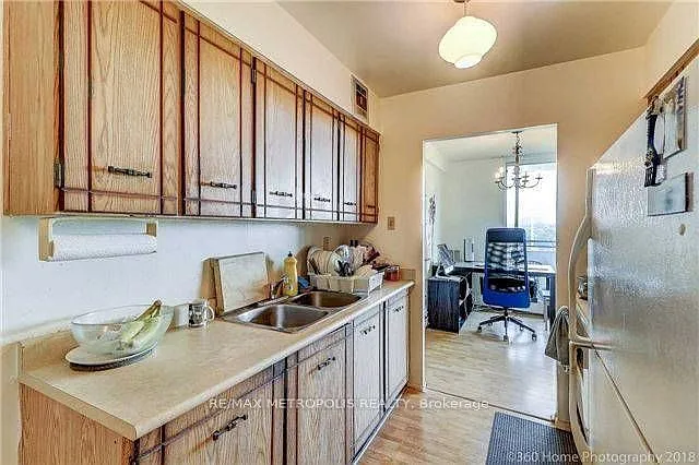101 Prudential Dr #811 — Photo 13