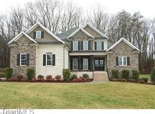 5921 Bostonian Dr, Greensboro, NC 27455