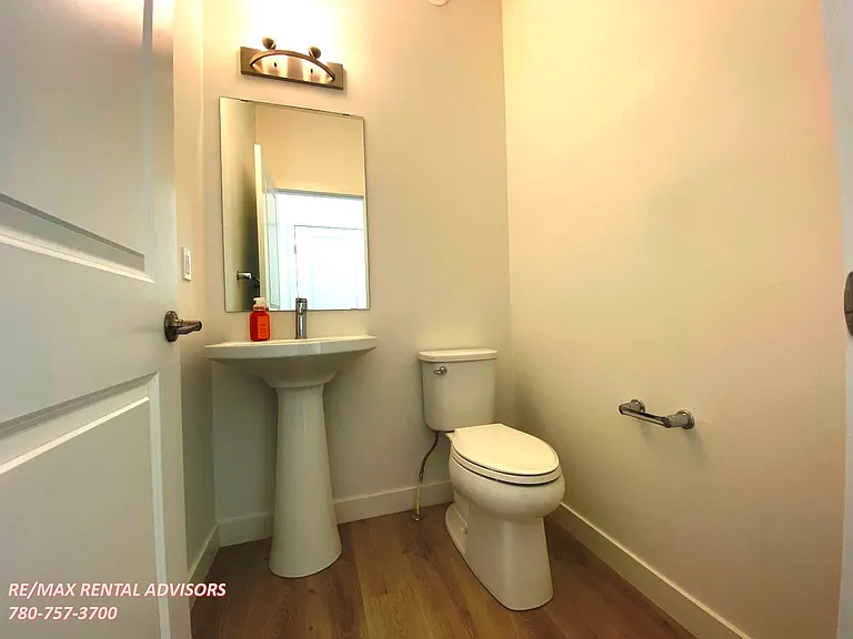 1007 Daniels Loop SW — Photo 17