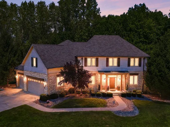 2540 Silverleaf Dr, Powell, OH 43065