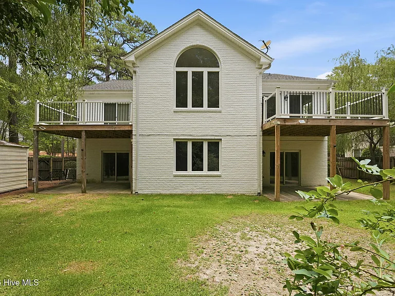 25 Kingswood Cir — Photo 52