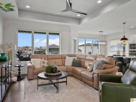 5th image of 1405 W Beartooth Dr