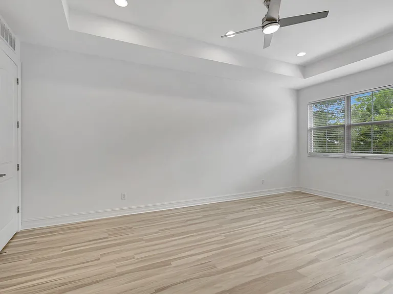 91 Palm Ln — Photo 31