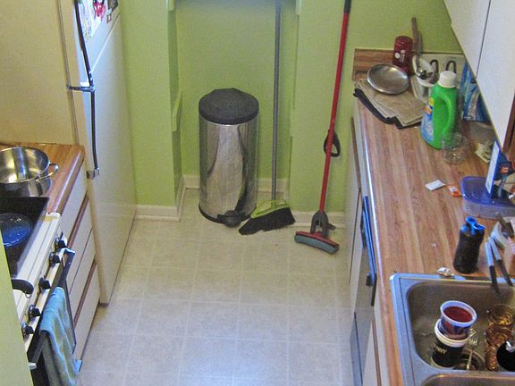 3rd image of 1406 University City Blvd APT P