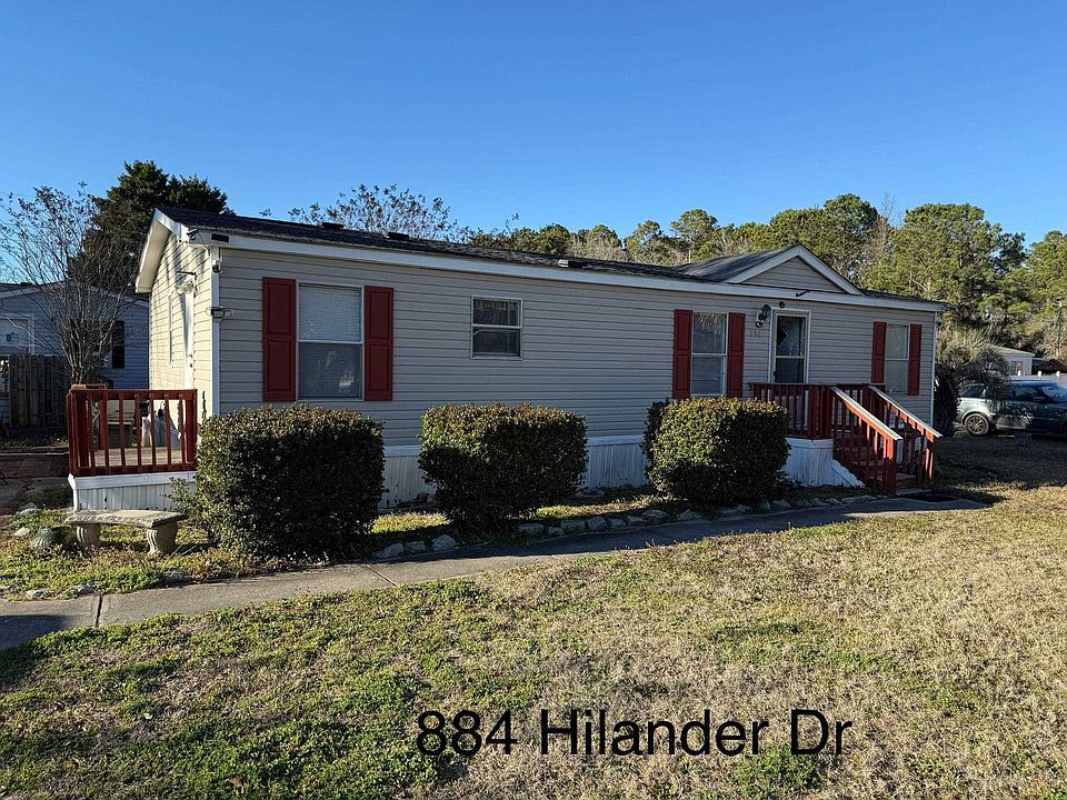 1st image of 884 Hilander Dr.