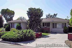 1st image of 147 Palisades Dr