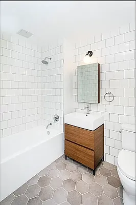 Rented by Living New York | media 21