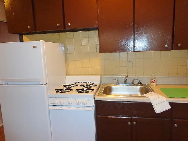 4375-4409 Chippewa - 4377 - G — Photo 2