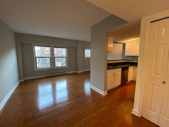 2nd image of 505 E Denny Way APT 303