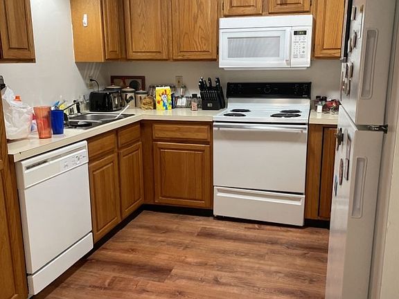 3rd image of 3708-3812 W 24th St #667