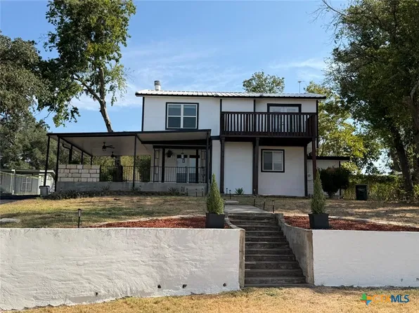 425 Woodland Point Rd, Belton, TX 76513