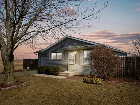 490 N Mulberry St, Herscher, IL 60941