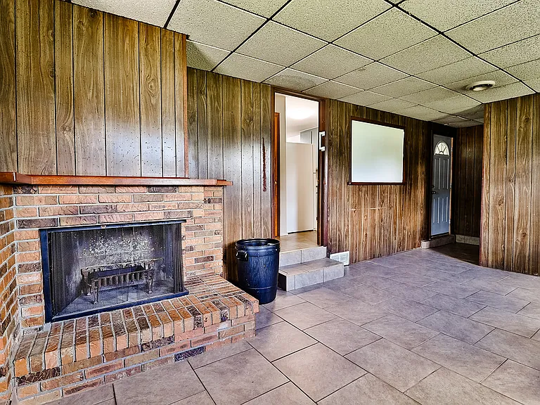 1930 Sara Lee Ave — Photo 26