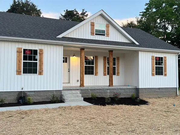 3115 Sharon Grove Rd, Elkton, KY 42220
