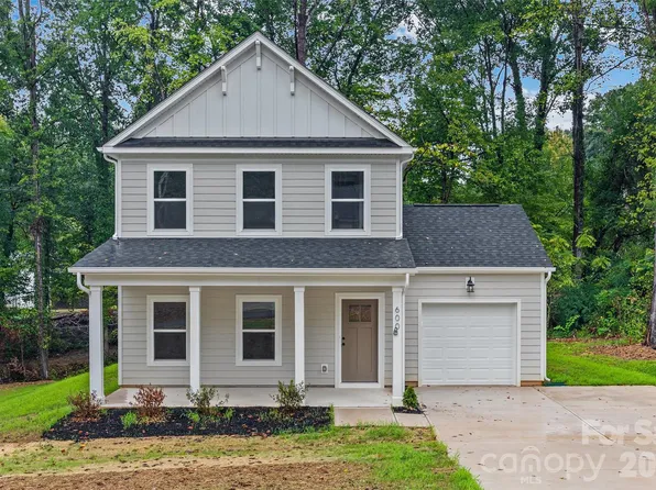 600 W Lewis St, Dallas, NC 28034