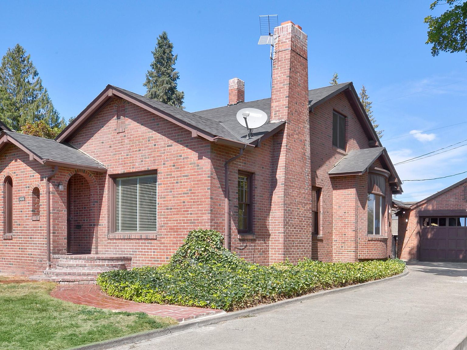 2609 W Yakima Ave, Yakima, WA 98902 Zillow